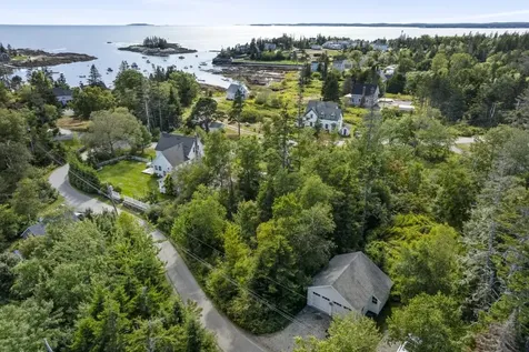 7 Bayberry Lane Southport ME 04576