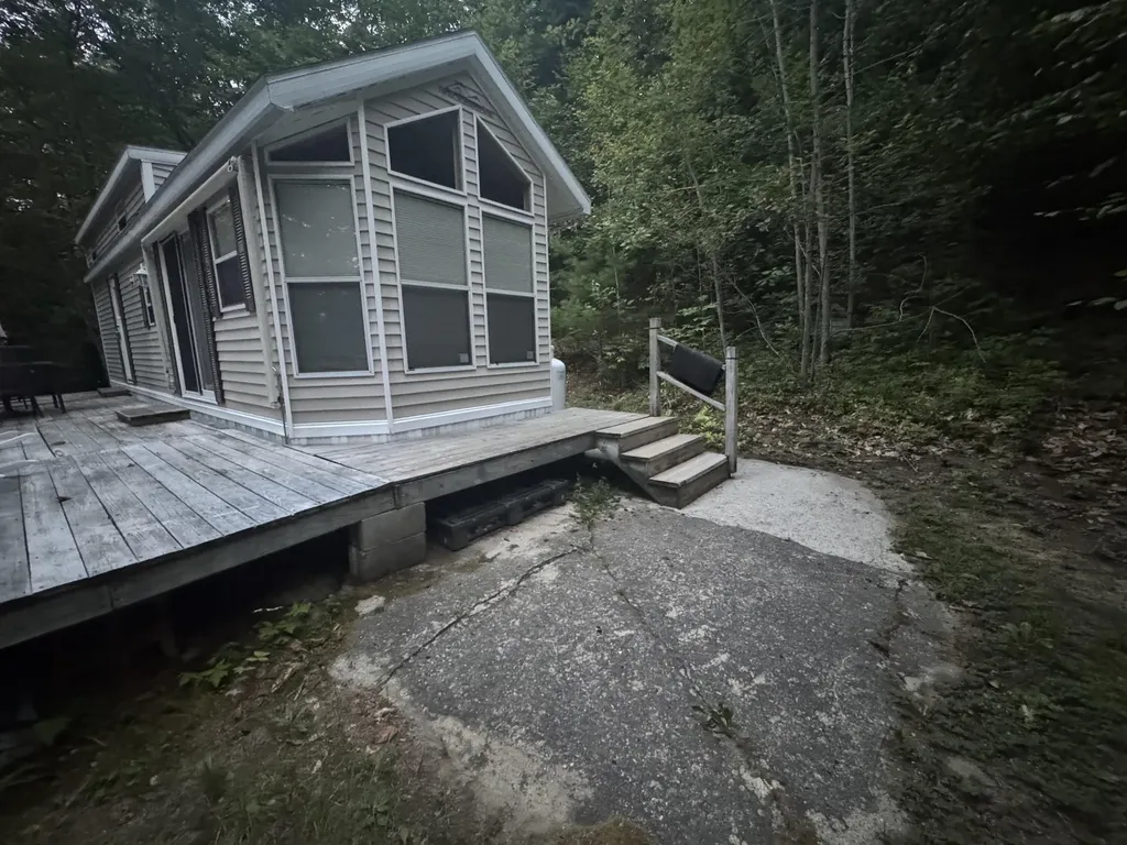 46 Chipmunk Lane Monmouth ME 04259