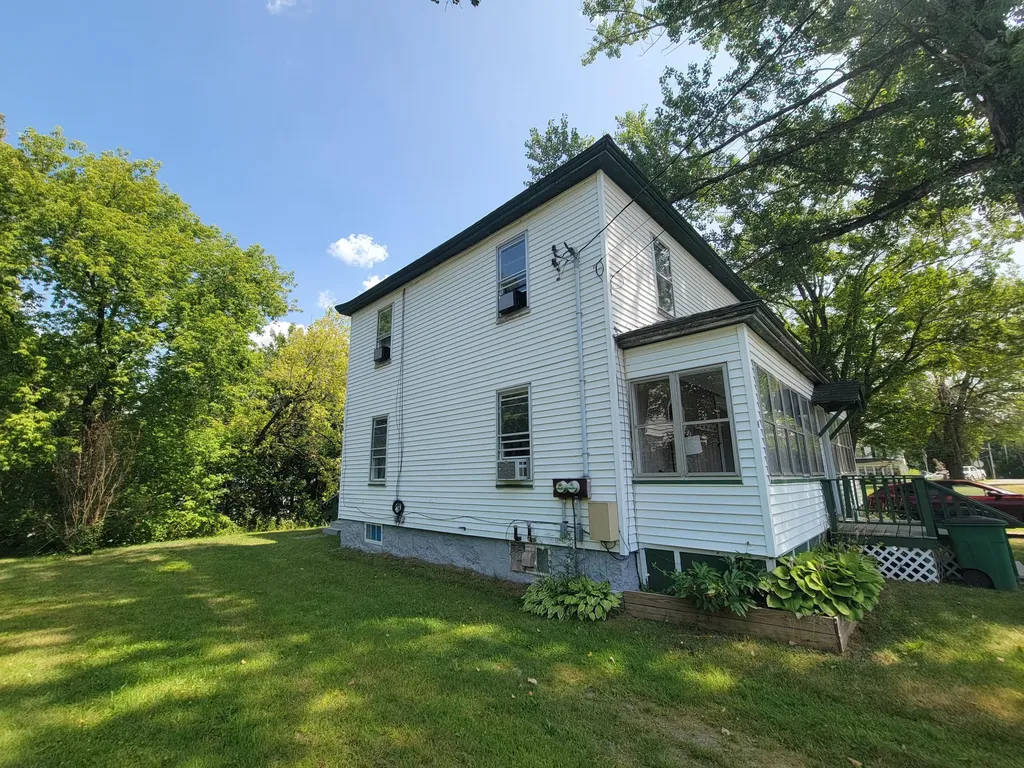 60 Summit Street Baileyville ME 04694