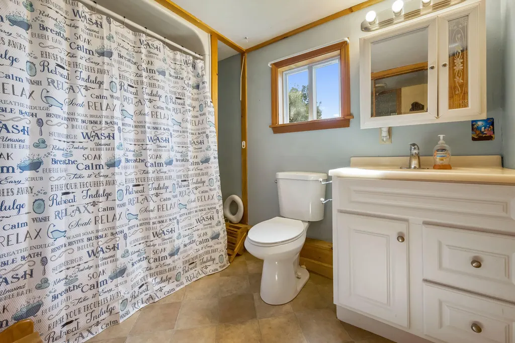 202 Quimby Lane Winslow ME 04901