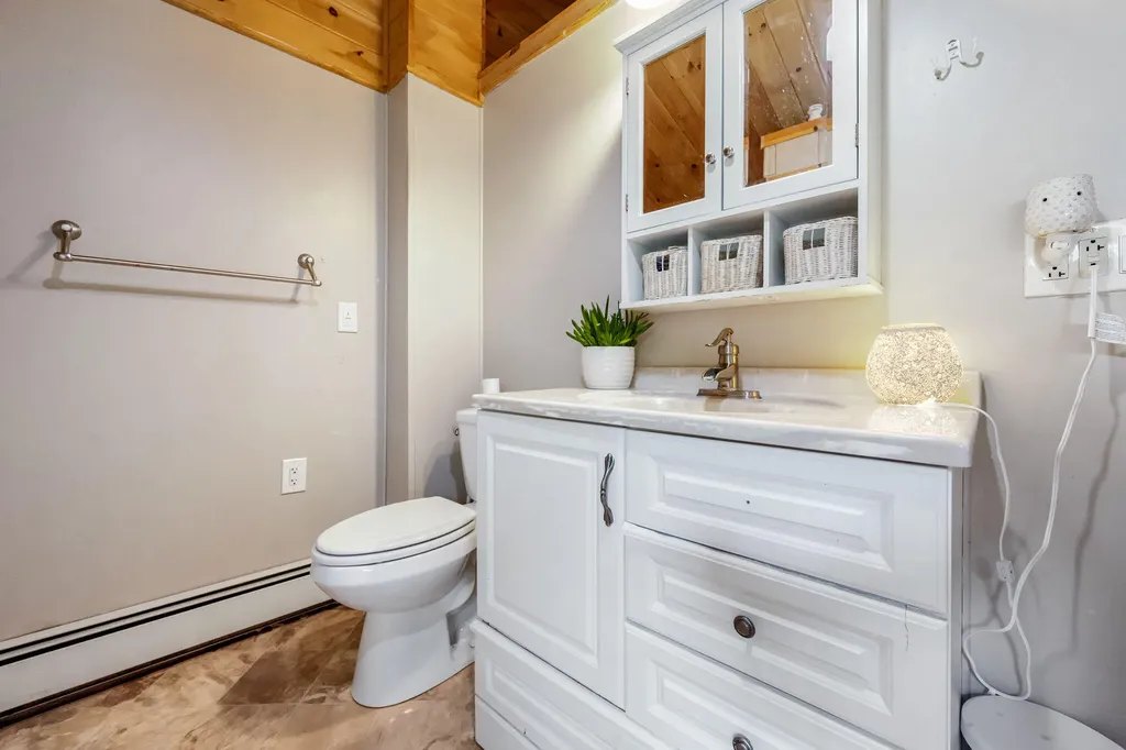 202 Quimby Lane Winslow ME 04901