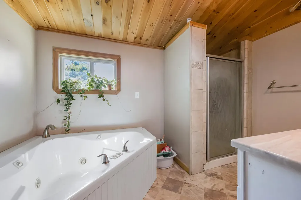 202 Quimby Lane Winslow ME 04901