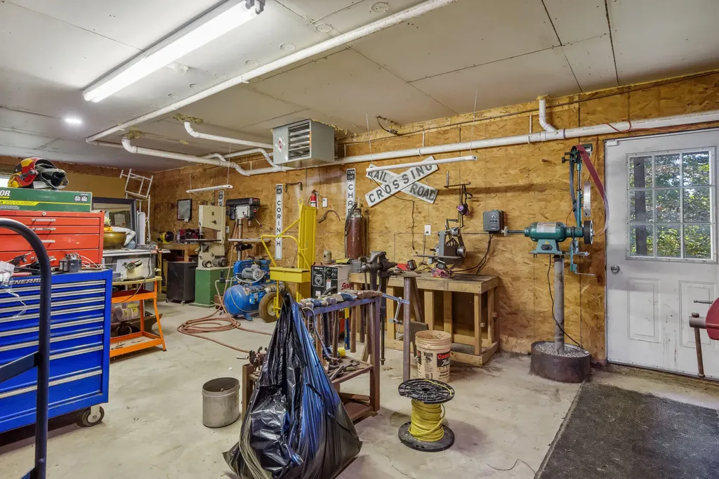 202 Quimby Lane Winslow ME 04901
