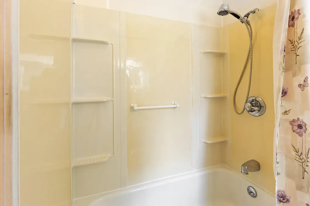 357 Somerset Avenue Pittsfield ME 04967