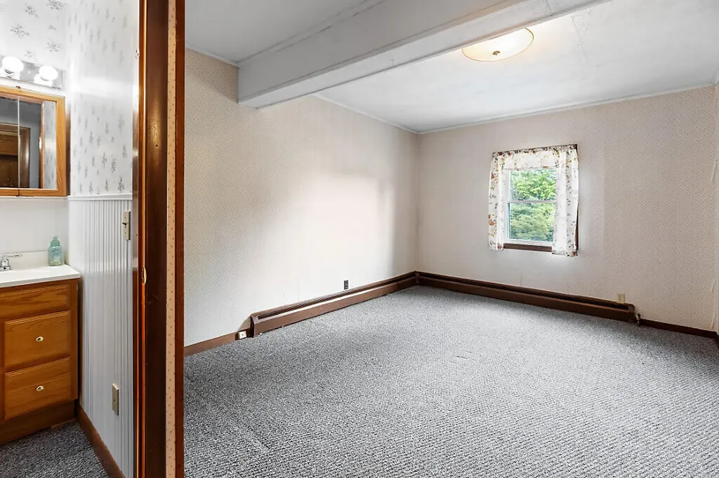 357 Somerset Avenue Pittsfield ME 04967