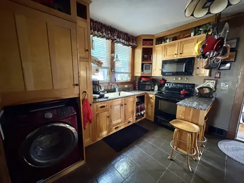 27 Birch Street East Millinocket ME 04430