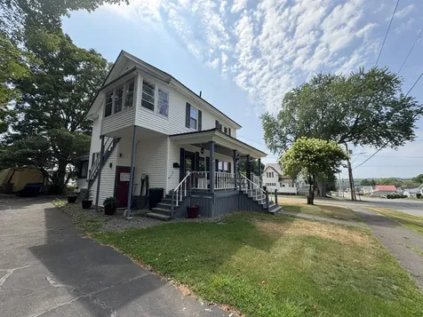 27 Birch Street East Millinocket ME 04430
