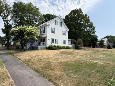 27 Birch Street East Millinocket ME 04430