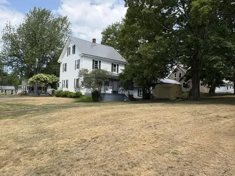 27 Birch Street East Millinocket ME 04430