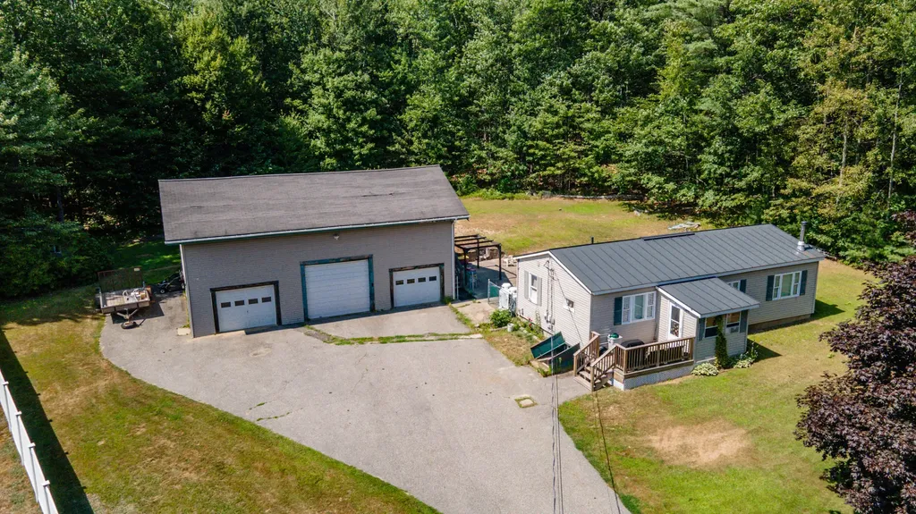 240 Middle Road Augusta ME 04330
