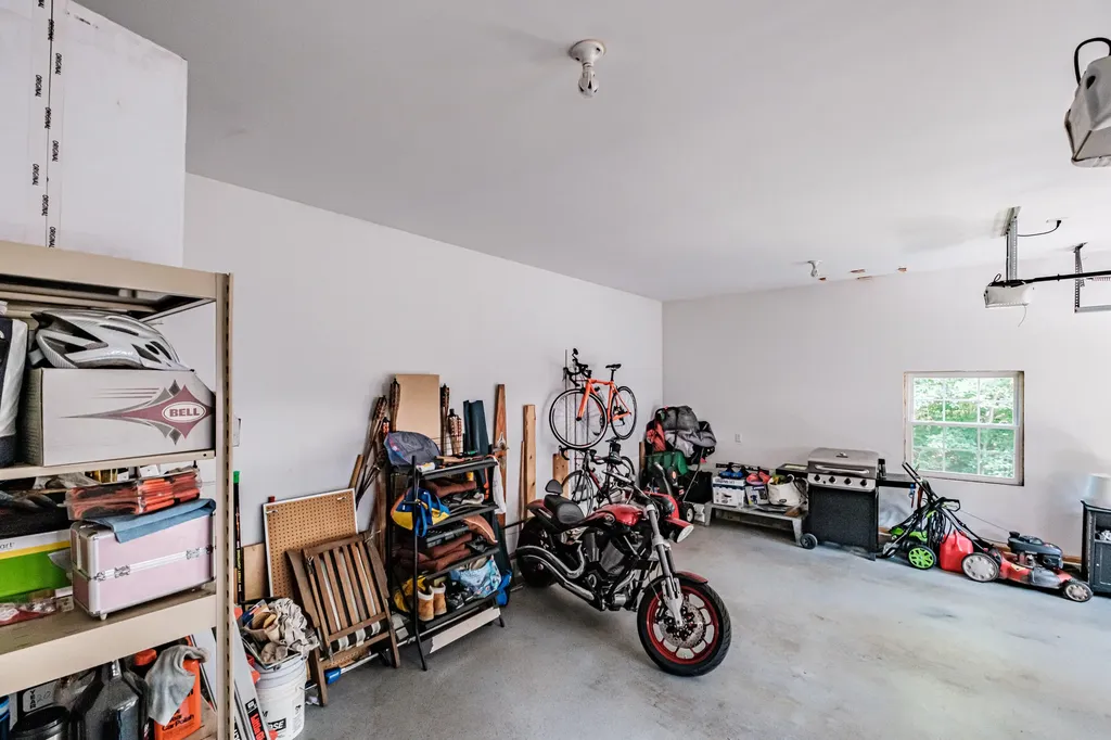 28 Lillian Place Westbrook ME 04092