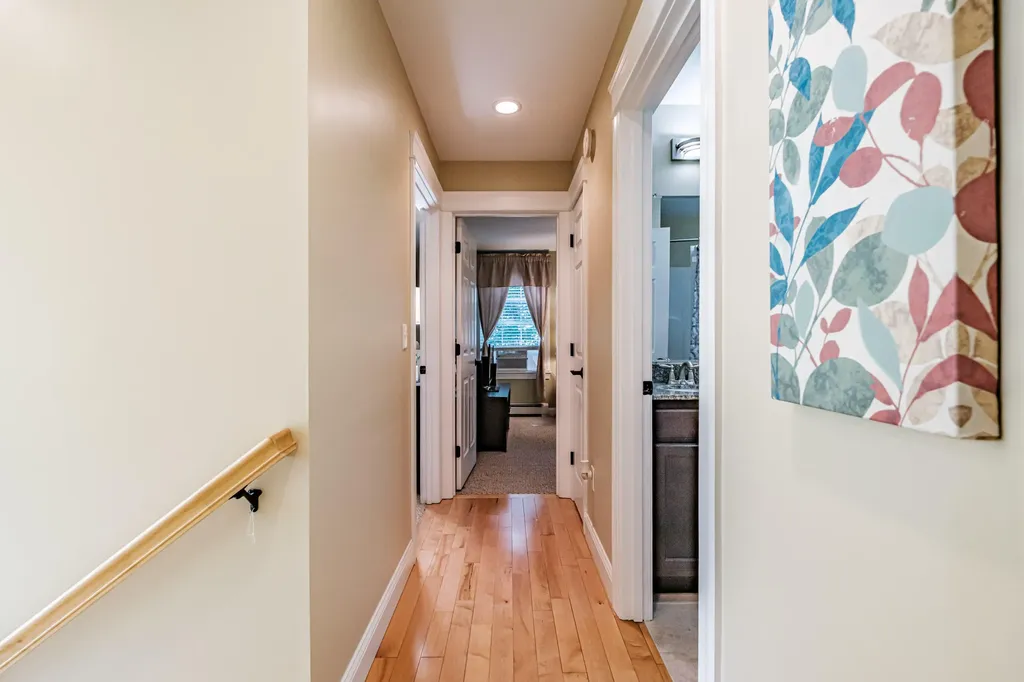 28 Lillian Place Westbrook ME 04092