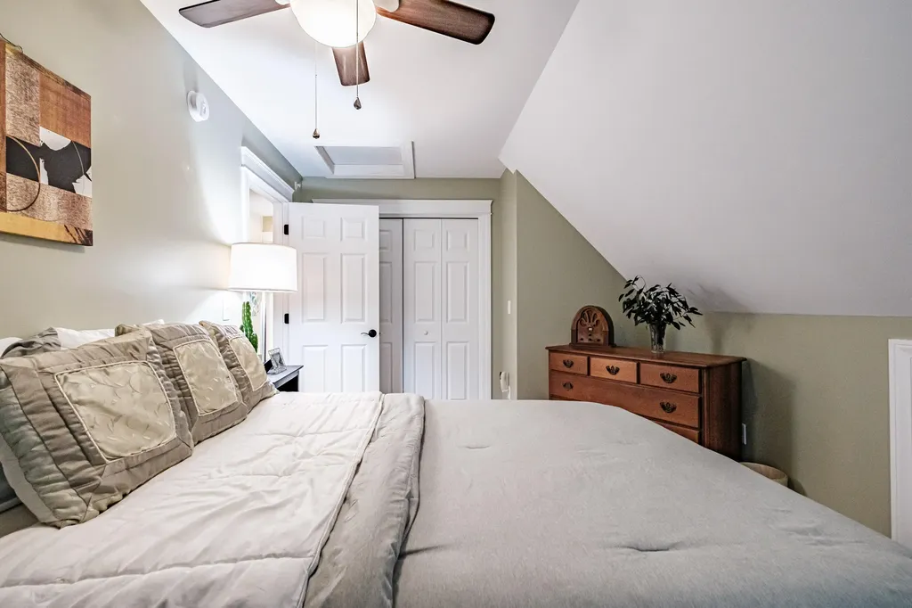 28 Lillian Place Westbrook ME 04092