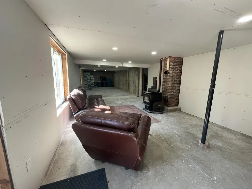314 Clary Hill Road Warren ME 04864
