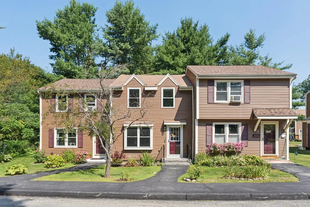 33 Hobart Street South Portland ME 04106