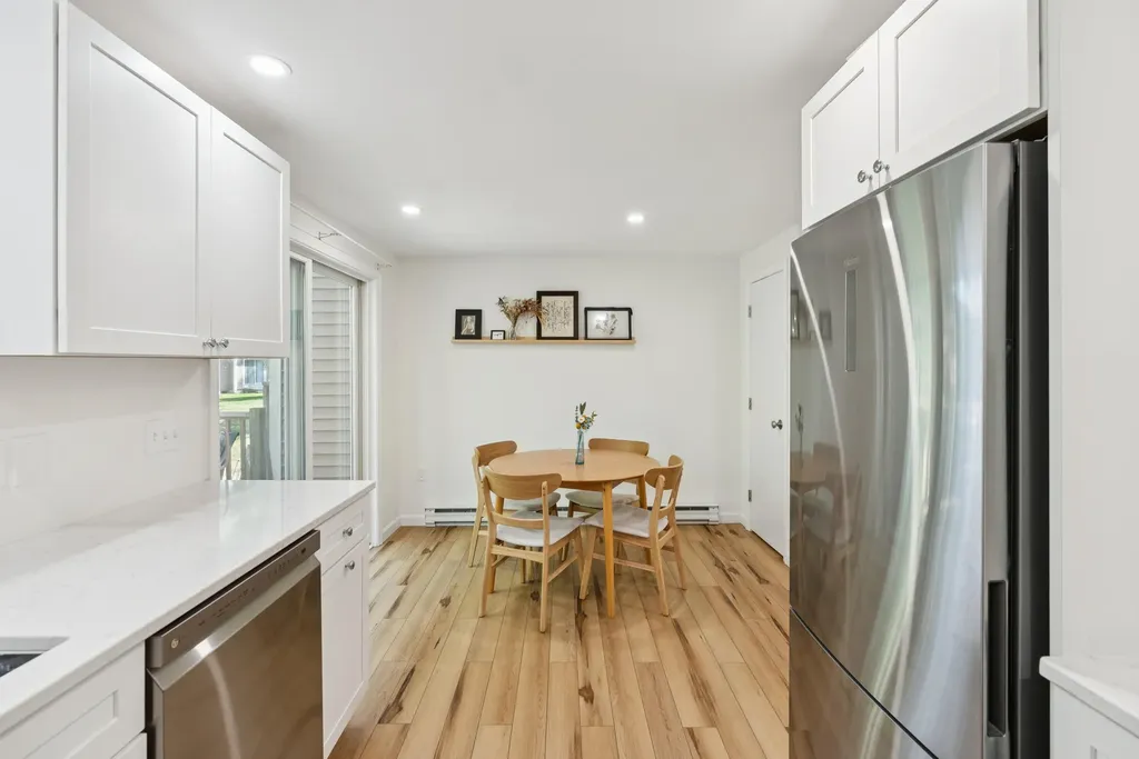 33 Hobart Street South Portland ME 04106