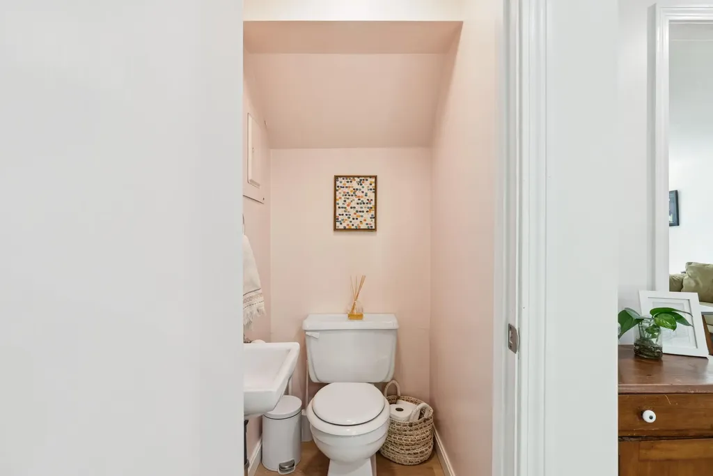 33 Hobart Street South Portland ME 04106