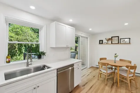 33 Hobart Street South Portland ME 04106