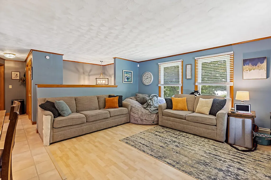 409 Church Hill Road Augusta ME 04330