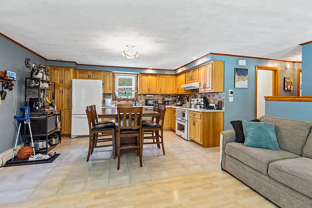 409 Church Hill Road Augusta ME 04330