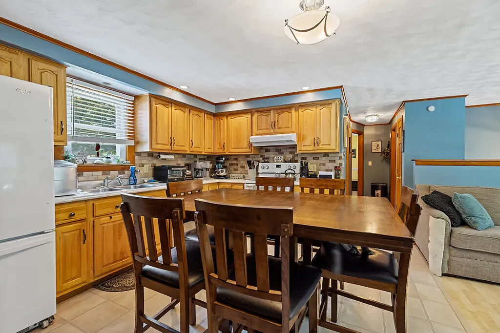409 Church Hill Road Augusta ME 04330