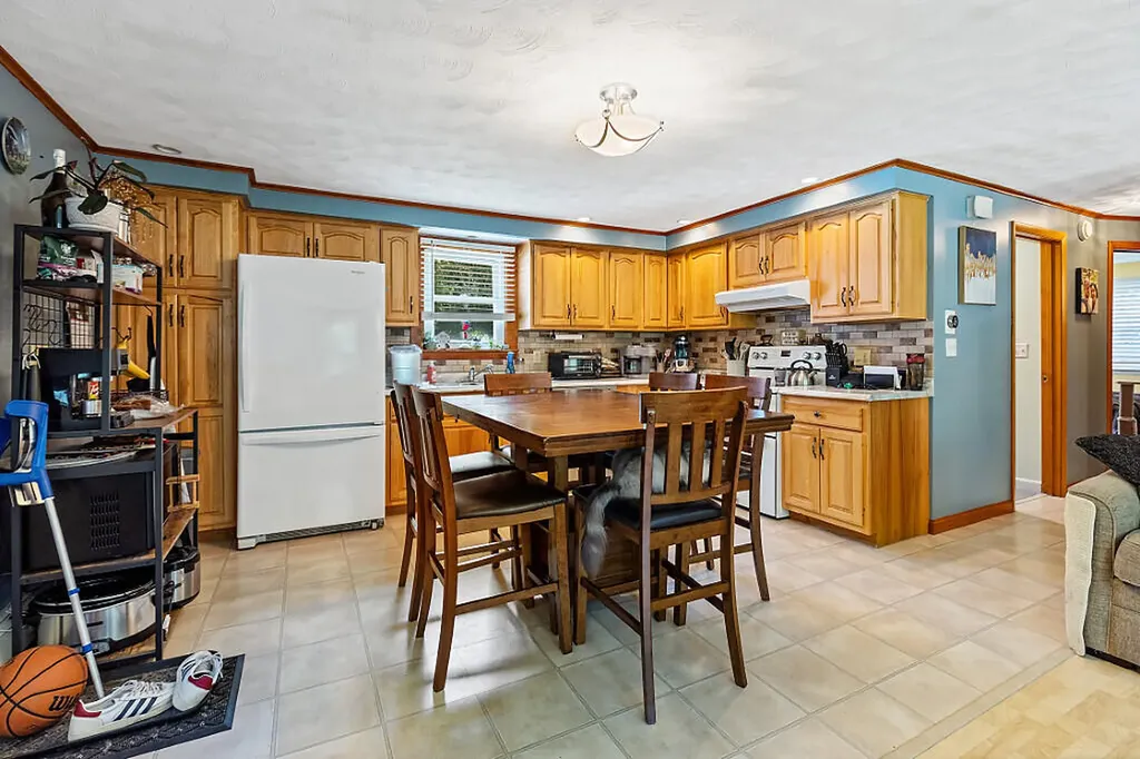 409 Church Hill Road Augusta ME 04330