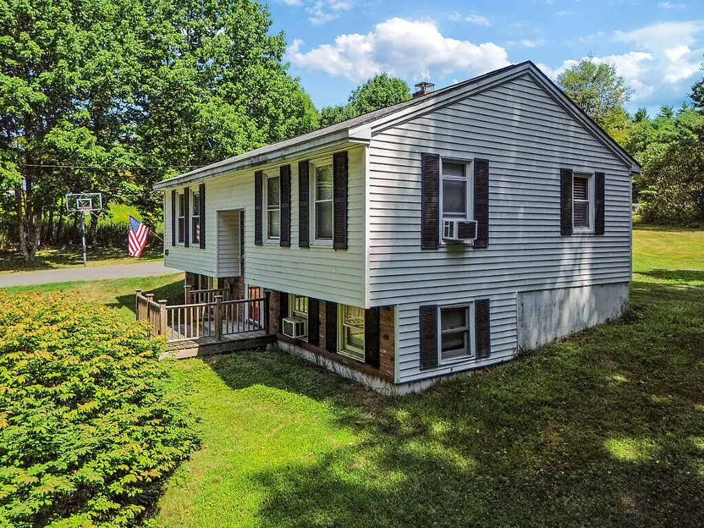 409 Church Hill Road Augusta ME 04330