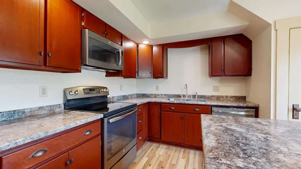 736 Riverside Drive Augusta ME 04330