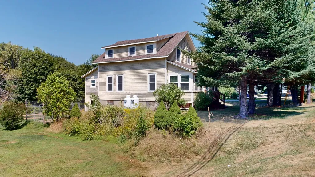 736 Riverside Drive Augusta ME 04330