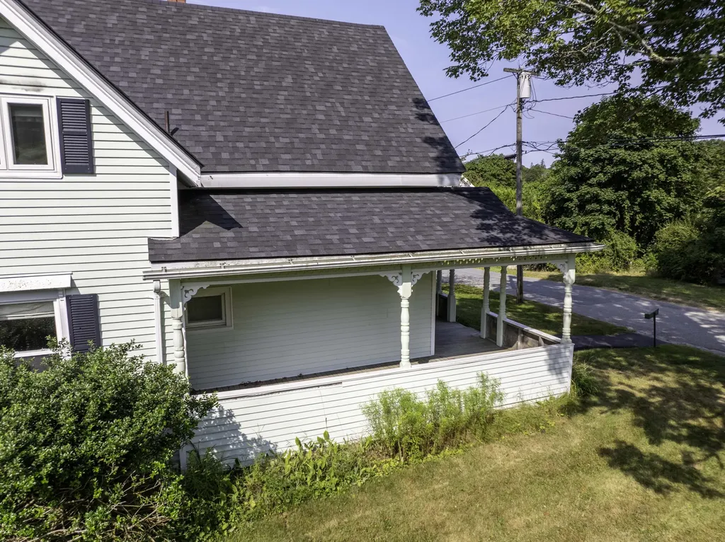 17 School Street Machias ME 04654