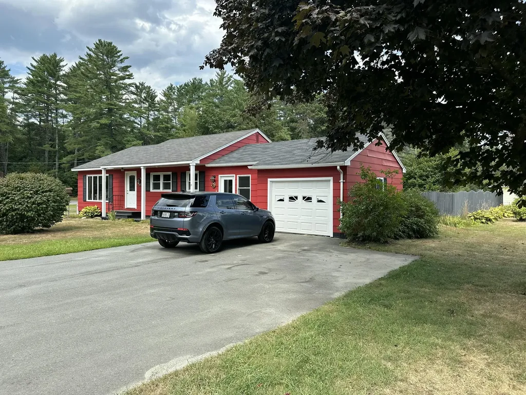31 Airport Road Norridgewock ME 04957