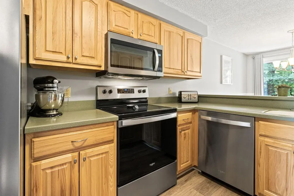 26 Merrymeeting Drive Portland ME 04103