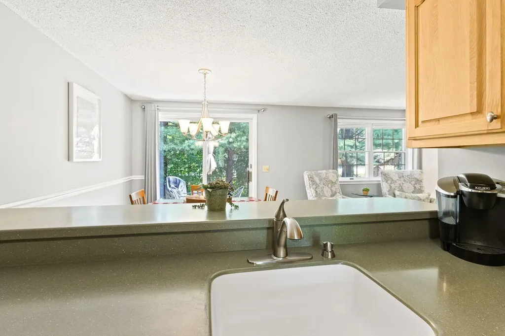 26 Merrymeeting Drive Portland ME 04103