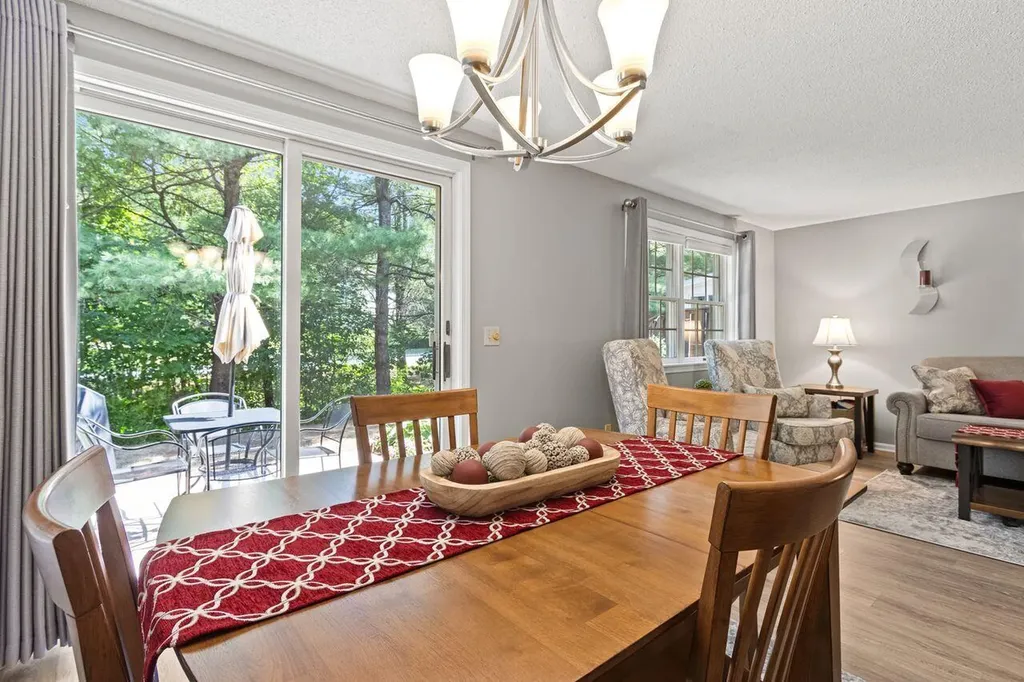 26 Merrymeeting Drive Portland ME 04103