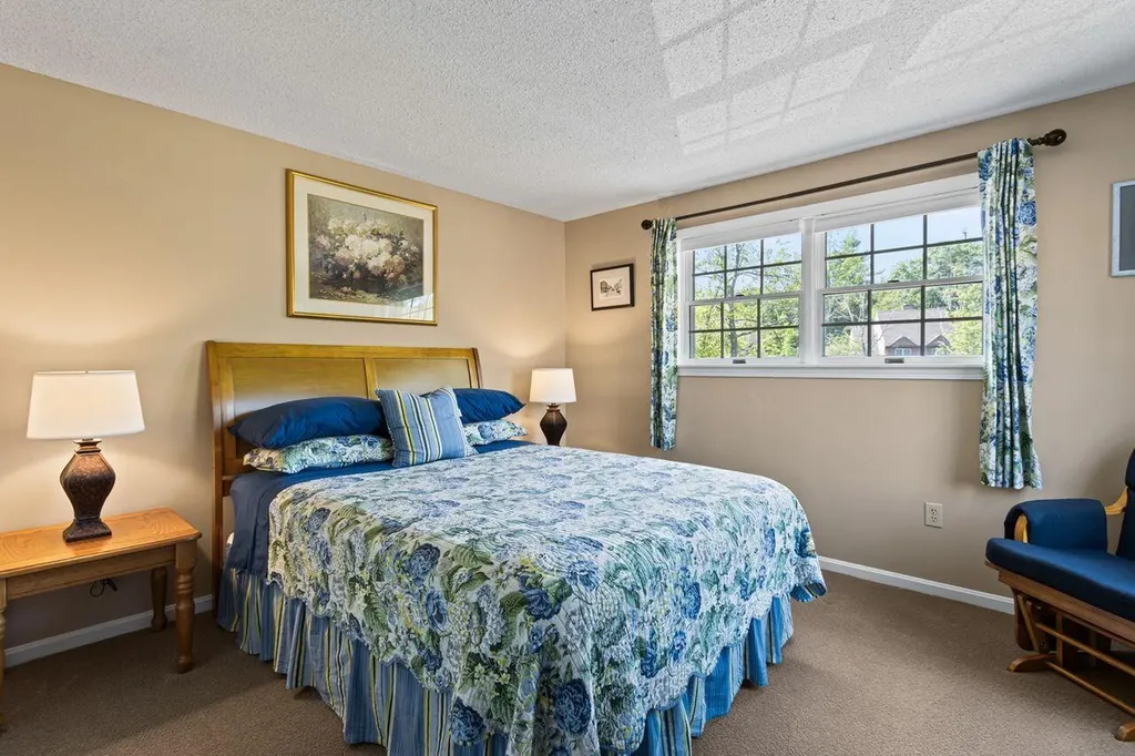 26 Merrymeeting Drive Portland ME 04103
