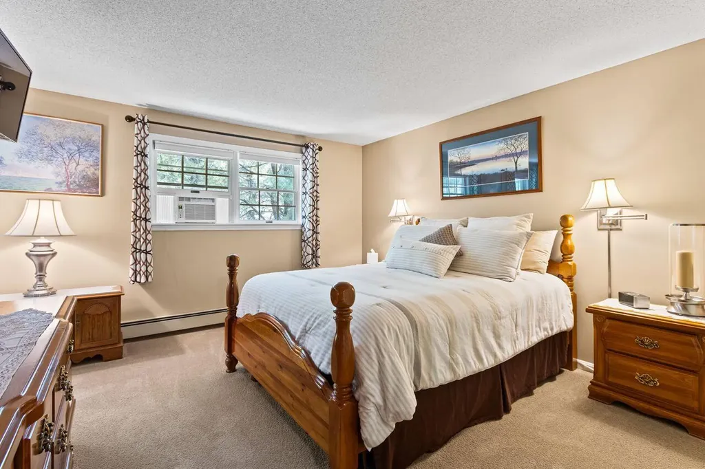 26 Merrymeeting Drive Portland ME 04103