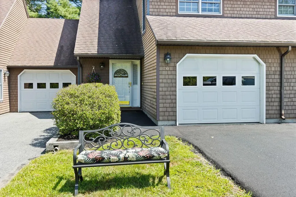 26 Merrymeeting Drive Portland ME 04103