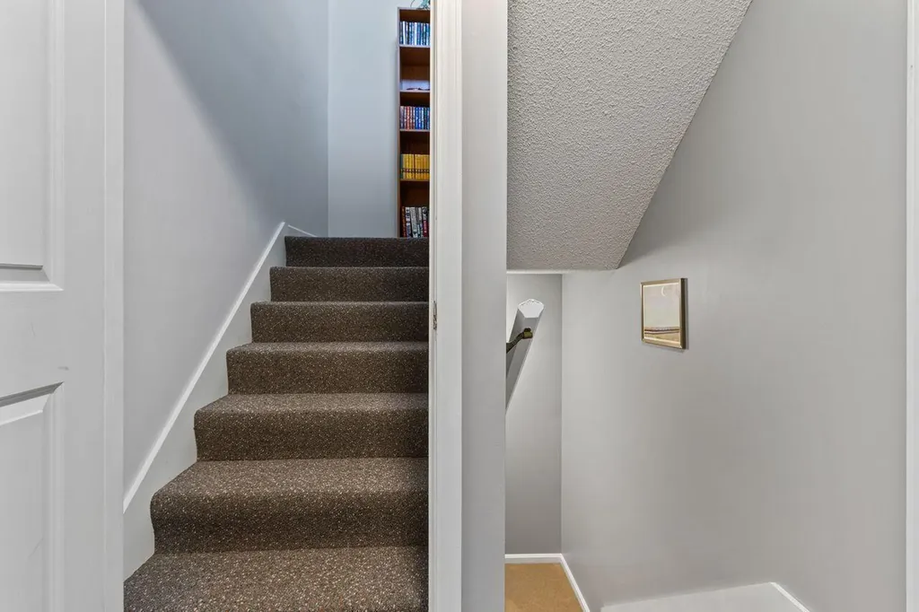 26 Merrymeeting Drive Portland ME 04103
