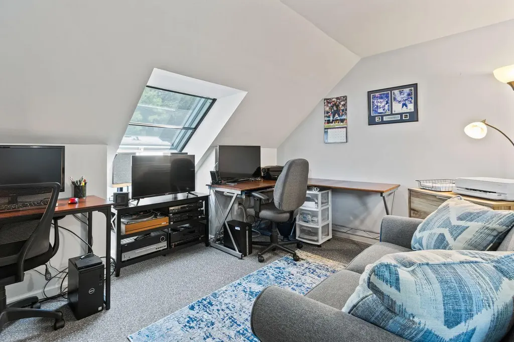26 Merrymeeting Drive Portland ME 04103
