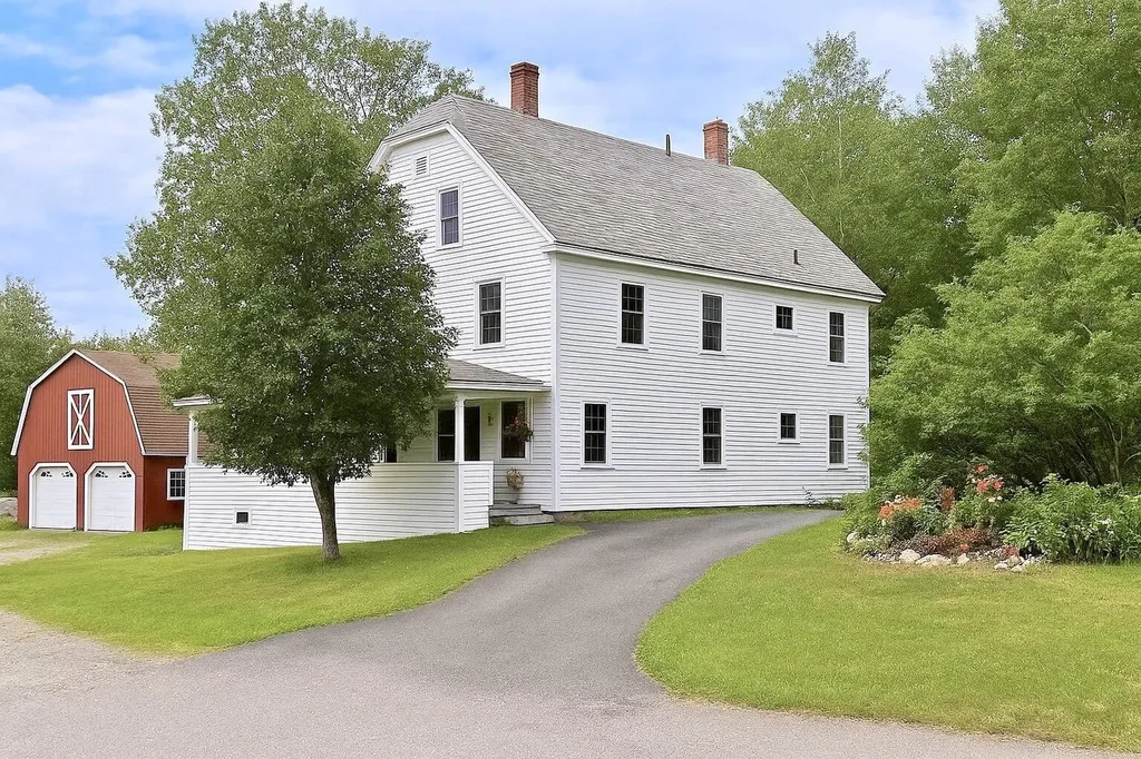 3 Stanislaus Road Lincoln ME 04457