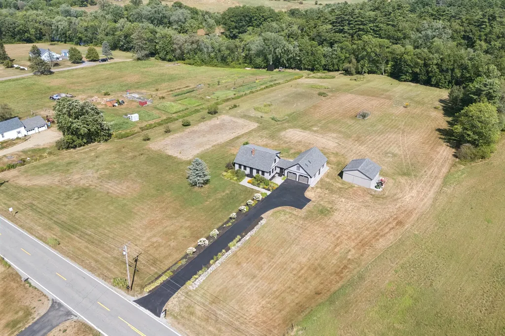 208 Pleasant Street Clinton ME 04927