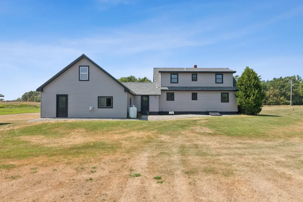 208 Pleasant Street Clinton ME 04927