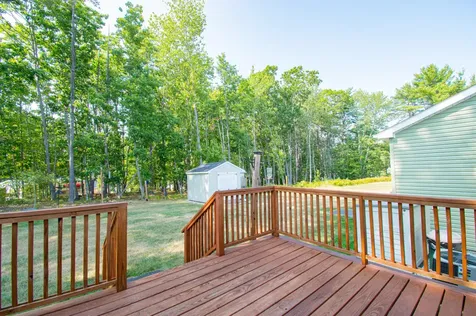 5 Trent Drive Lisbon ME 04250