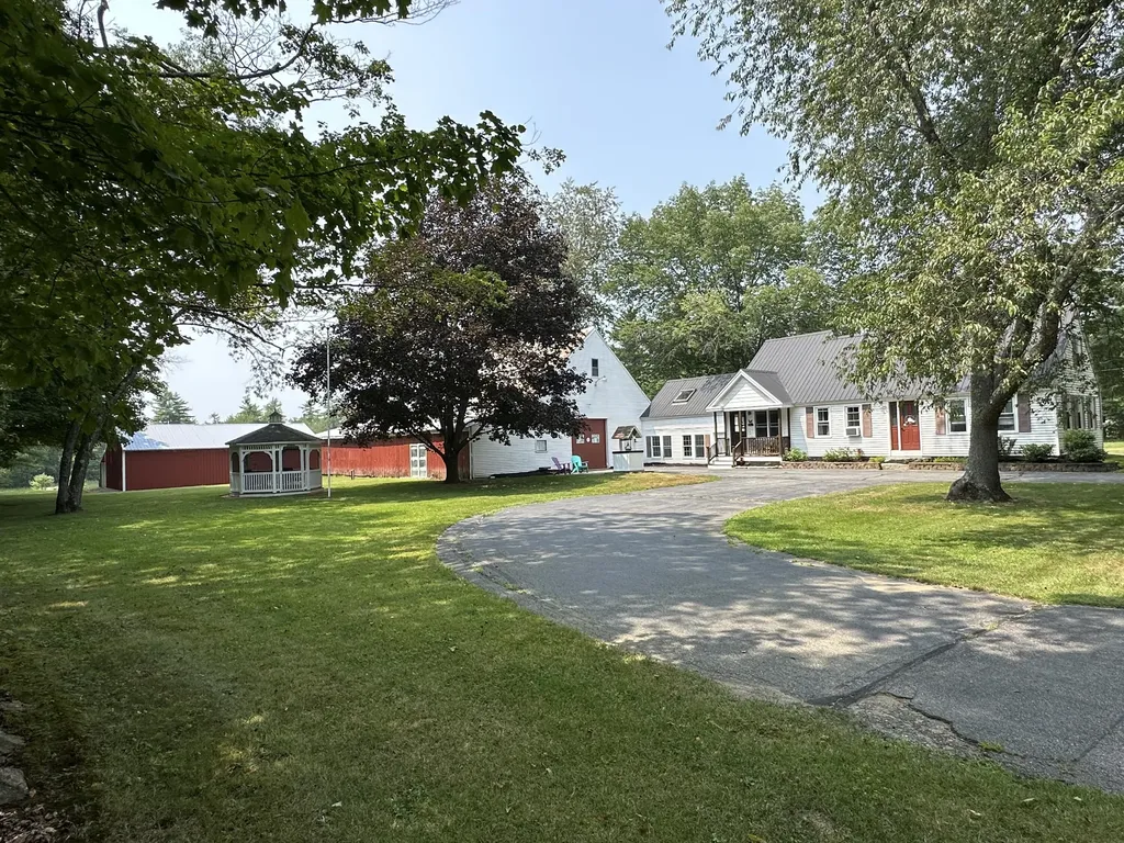 180 Center Road Lebanon ME 04027
