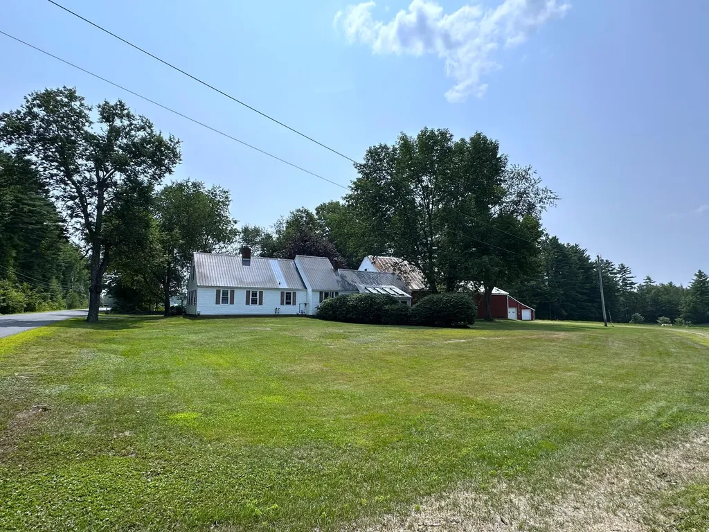 180 Center Road Lebanon ME 04027