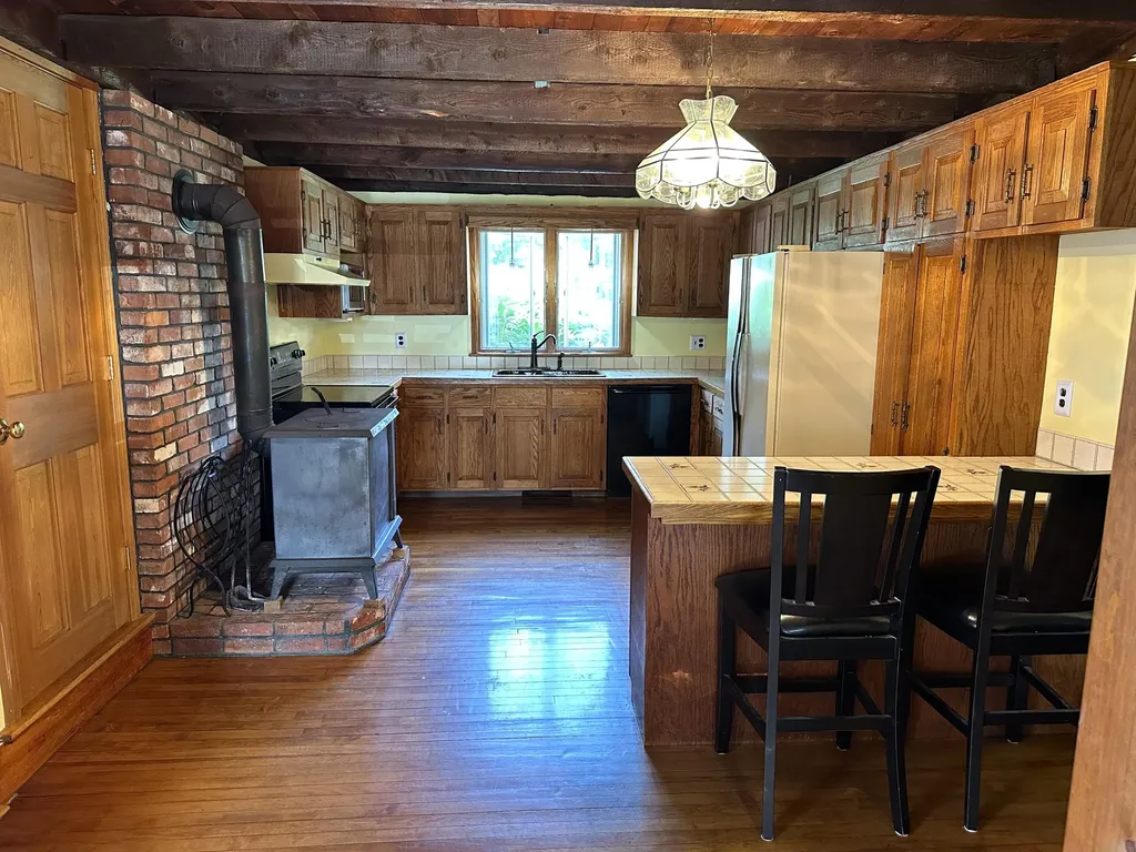 180 Center Road Lebanon ME 04027