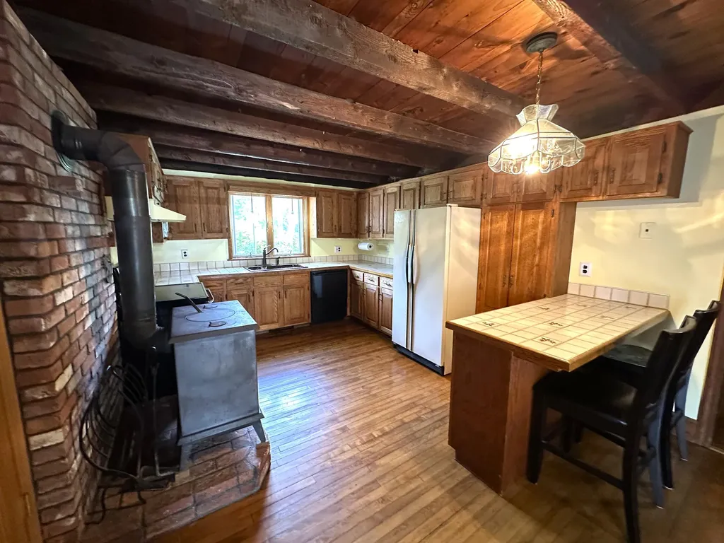 180 Center Road Lebanon ME 04027