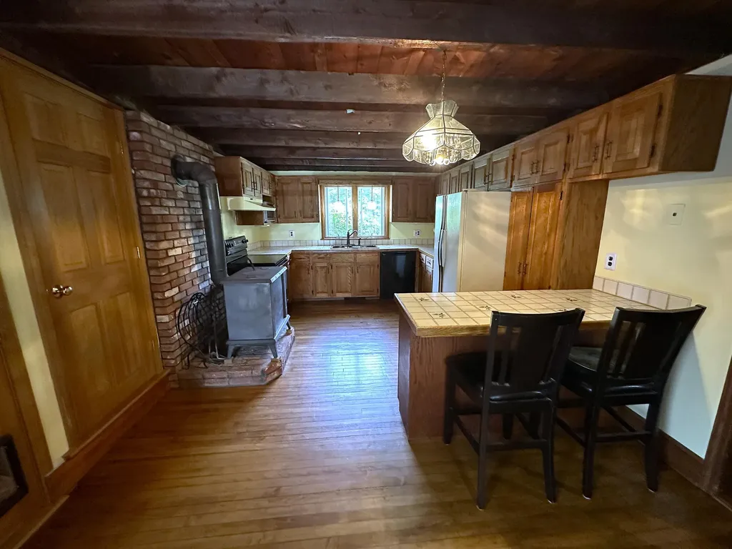 180 Center Road Lebanon ME 04027