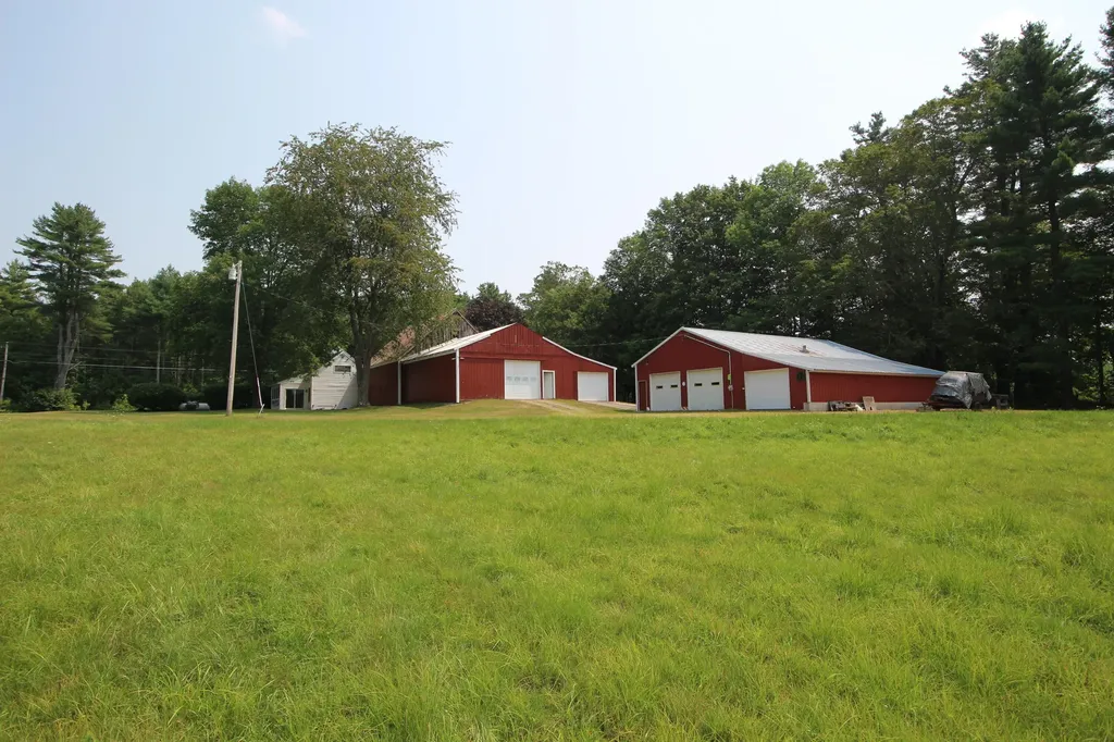 180 Center Road Lebanon ME 04027