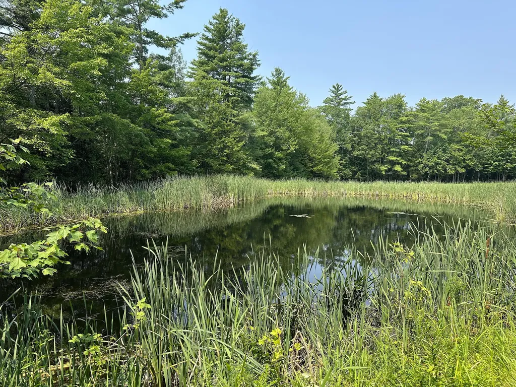 180 Center Road Lebanon ME 04027